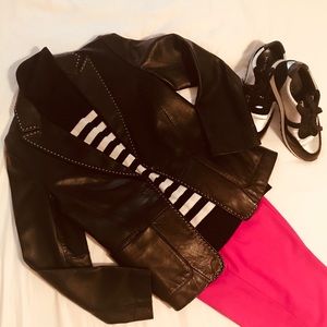 Banana Republic stripped turtleneck sz M NWT